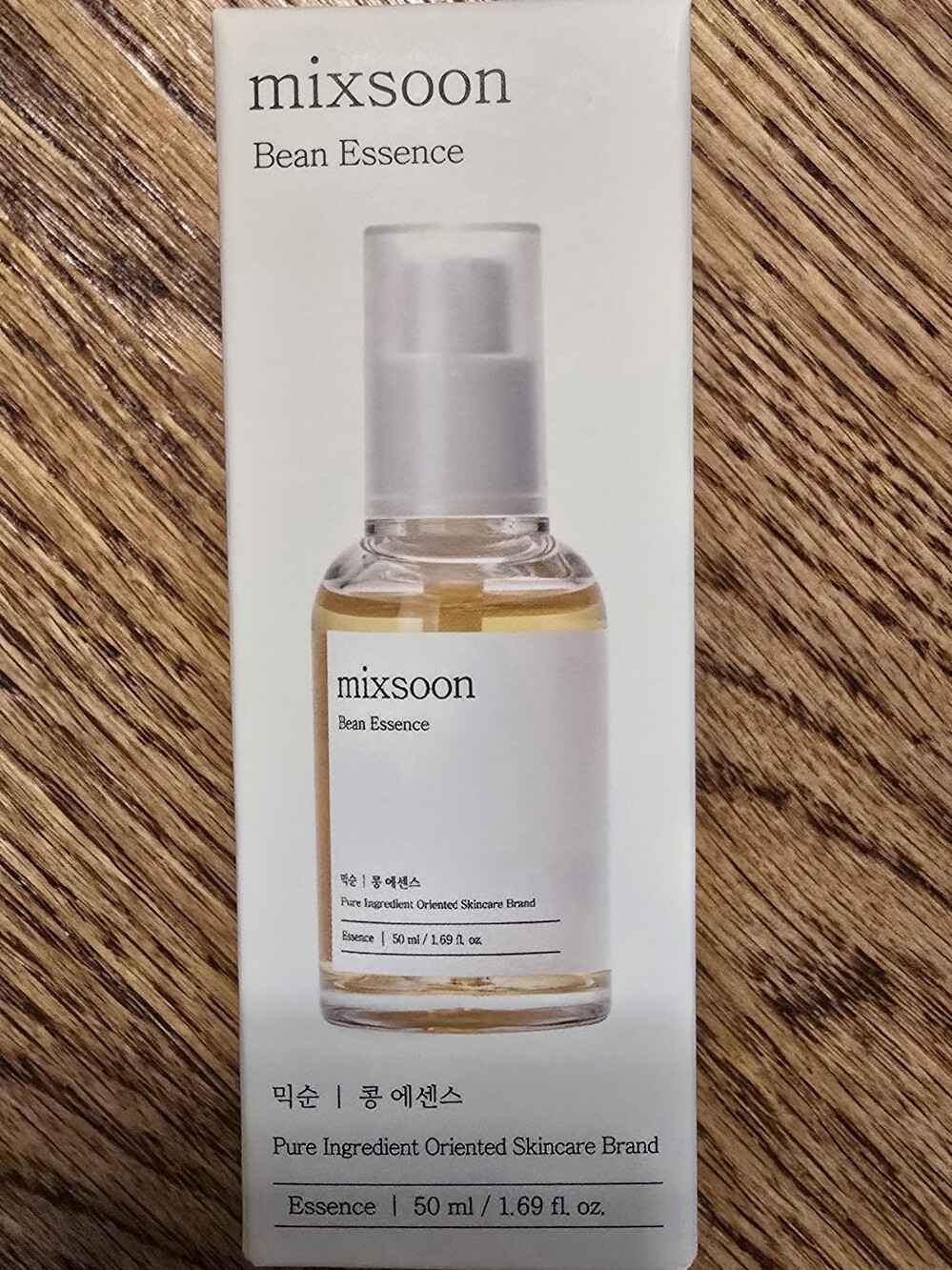 Mixsoon Bean Essence Hydrating Serum - Clear & Gold